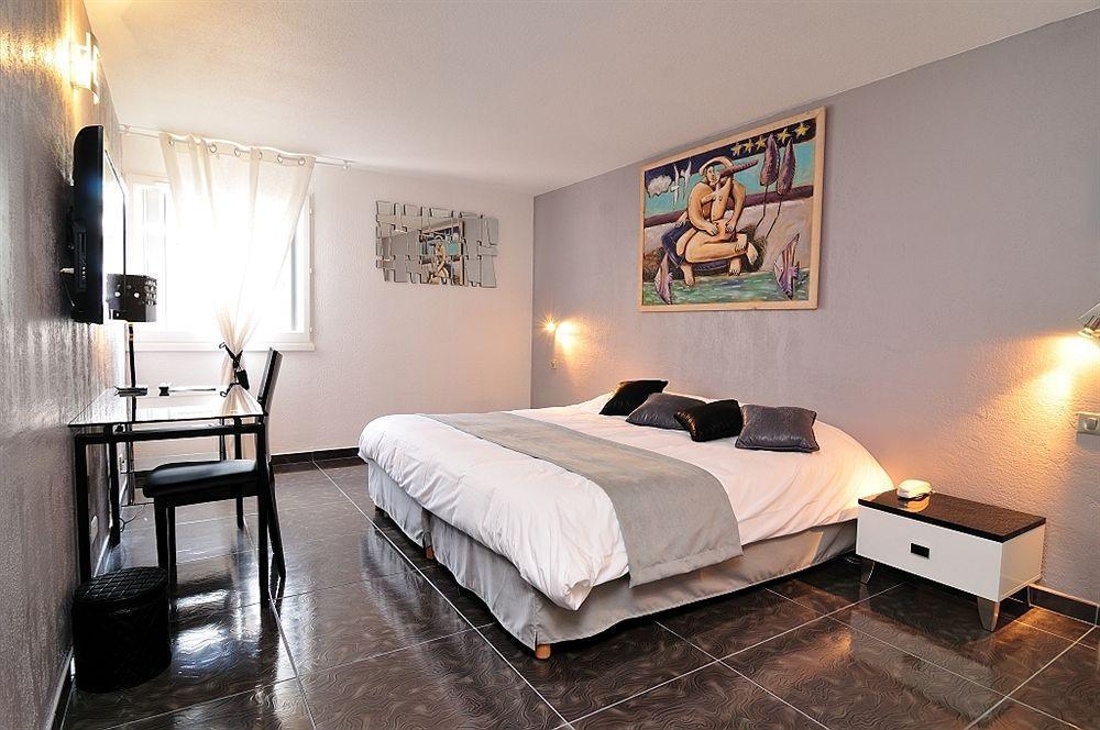 Hotel Les Grenadines Agde Exterior foto